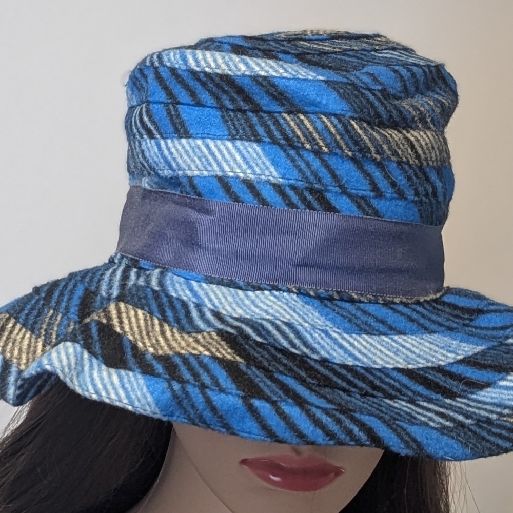 Vintage NELL New York for Lord & Taylor Blue Colorful Women's Wide-Brim Hat